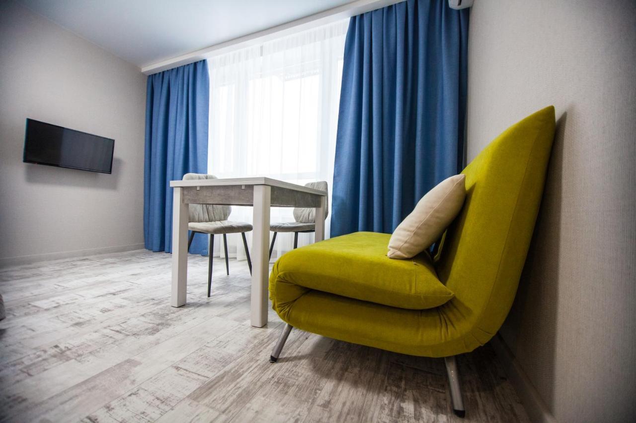 Solo Apartment Kamenskaya Kiev Dış mekan fotoğraf